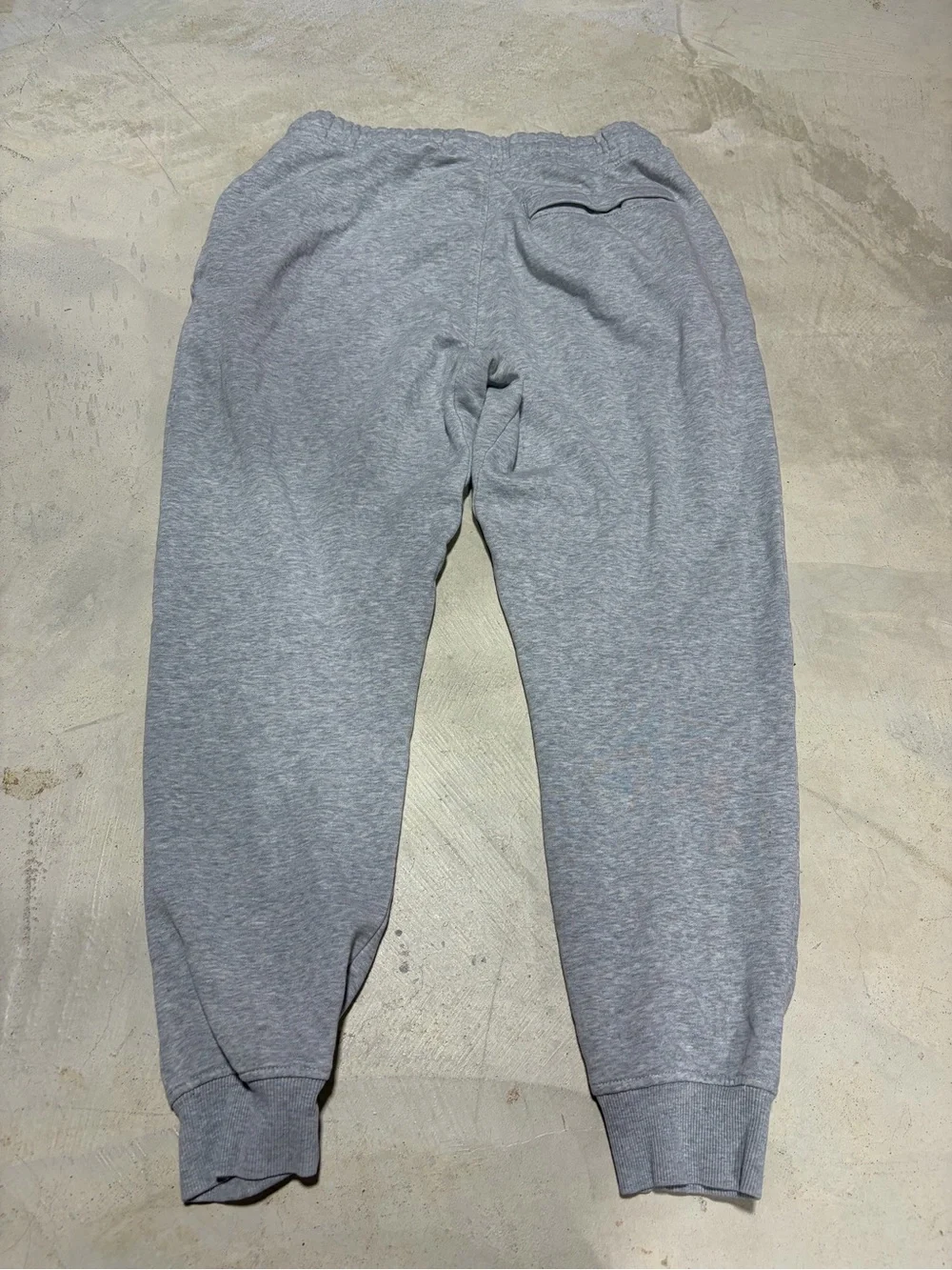 Gymshark crest Light Grey Joggers medium